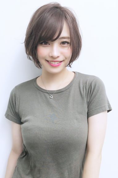 小顔ひし形ショートボブ大人かわいいの画像です